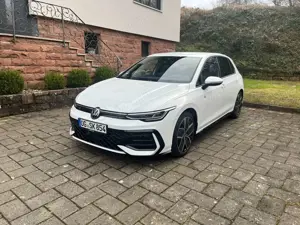 Volkswagen Golf Golf 2.0 TDI R-Line Leasingübernahme möglich