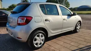Dacia Sandero 1.2 16V Klima,el.Fh.,Radio-CD,ZV Bild 5