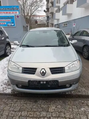 Renault Megane Privilege 1.6 16V/TÜV NEU/Garantie 24
