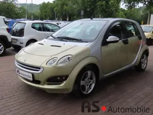 smart forFour Brabus sportstyle edition 1.5 1.Hd*SHZ Bild 3