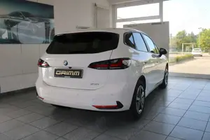 BMW 218 i Driving- + Parking Ass.Plus el. Sitze Head-Up LE Bild 3