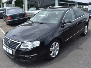 Volkswagen Passat Sportline 1.9 TDI *SITZHZ*ZAHNRIEMEN NEU*2.HAND Bild 1