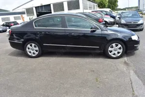 Volkswagen Passat Sportline 1.9 TDI *SITZHZ*ZAHNRIEMEN NEU*2.HAND Bild 3