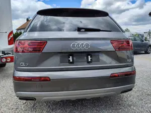 Audi Q7 3.0 TDI quattro Matrix Leder AHK BOSE Sound Bild 3