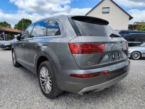 Audi Q7 3.0 TDI quattro Matrix Leder AHK BOSE Sound Bild 4