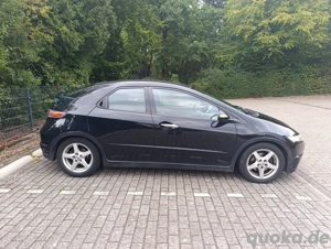 Honda Civic 1.4 TÜV bis 04 2027 Bild 2