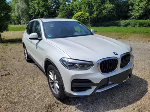 BMW X3 X3 xDrive30e Aut. Advantage Bild 1