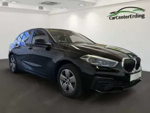 BMW 118 iLim.LED*Navi*LiveCockpit*AHK*PDC*SHZ*DAB* Bild 2