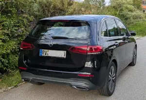 Mercedes-Benz B 220 B 220 d 8G-DCT Progressive