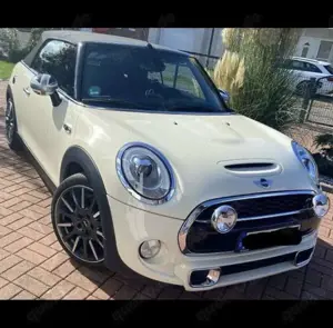 MINI Cooper S Cabrio LEDER / NAVI / KEYLESS / PDC / SHZG / Tempomat