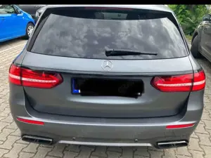 Mercedes-Benz E 63 AMG AMG E 63 S 4Matic+ T 9G-TRONIC