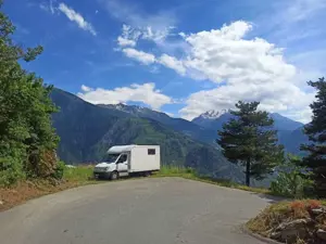 Mercedes-Benz Sprinter Van, Camper, Tinyhouse