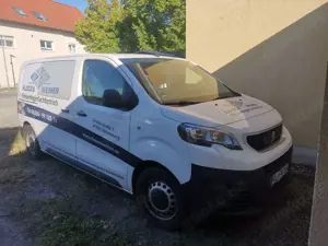 Peugeot Expert Expert BlueHDi 100 L2H1 Pro