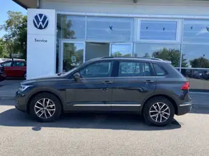 Volkswagen Tiguan 1.5 TSI DSG LIFE NAVI+LED+APP-CONNECT+17" Bild 2