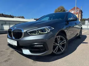 BMW 118 i Aut Sport Line PANO/AHK/HUD/KAMERA/STOPGO