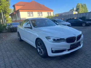BMW 325 d GT, Luxury Line,Navi,Xenon,Panorama,Head-Up Bild 4