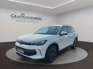 Volkswagen Tiguan Life 2.0 TDI DSG neues Modell Navi AHK
