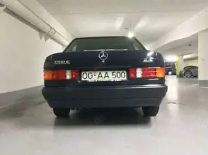 Mercedes-Benz 190 E 2.0