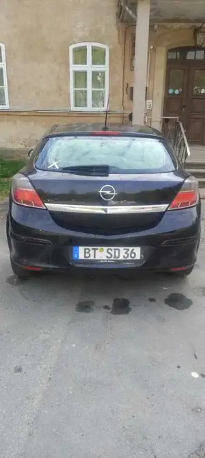 Opel Astra GTC