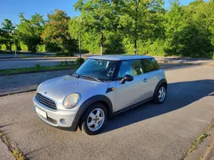 MINI One 95 PS, TÜV bis 07/26