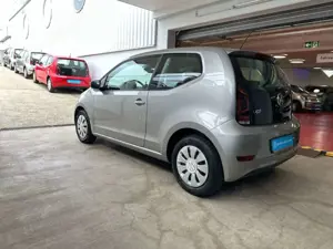 Volkswagen up! 1.0 Klima Bluetooth Rückfahrkamera Tempomat Bild 3