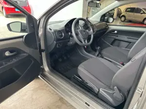 Volkswagen up! 1.0 Klima Bluetooth Rückfahrkamera Tempomat Bild 5