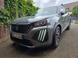 Peugeot 2008 2008 Diesel BlueHDi 130 EAT8 Allure*