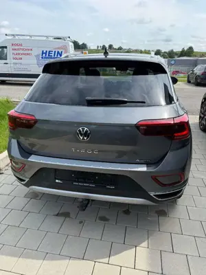 Volkswagen T-Roc Style 4Motion AHK/PANO/LEDER/IQ-Light Bild 4