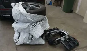 Volvo XC60 B4 AWD Aut R DESIGN/BW/PANO/HUD/MASS/VOLL+ Bild 2