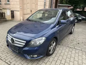 Mercedes-Benz B 180 (BlueEFFICIENCY)