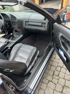 BMW 328 328i Sport Edition