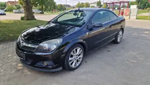 Opel Astra TwinTop*Cosmo*Leder*TÜV 11_26*Lesen