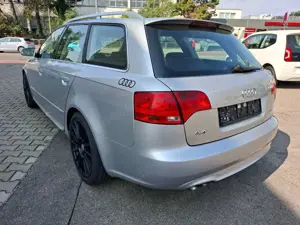 Audi A4 2.0 TDI (103kW) S-Line Bild 4