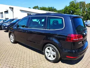 Volkswagen Sharan 1.4TSI DSG, 7‑Sitzer, Pano, ACC, Standheizung
