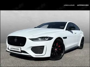 Jaguar XE R-Dynamic Black AWD D200 HUD Winter ACC ClearSight