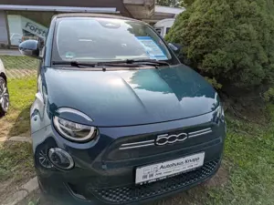 Fiat 500e 500 e Cabrio Icon, LED- Tagfahrlicht, Komfort- , P