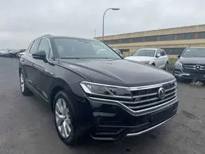 Volkswagen Touareg R-Line 4Motion Standheizung LED Navi AHK