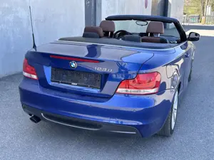 BMW 123 123d Cabrio Bild 5