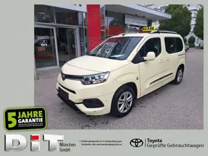 Toyota Proace City Verso 1.5D L1 Team Deutschland TAXI