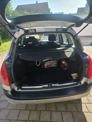 Peugeot 308 SW HDi FAP 110 (Blue Lion) Premium Bild 5