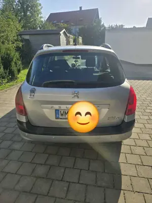 Peugeot 308 SW HDi FAP 110 (Blue Lion) Premium Bild 4