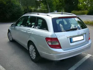 Mercedes-Benz C 180 C 180 T Kompressor BlueEFFICIENCY Bild 4