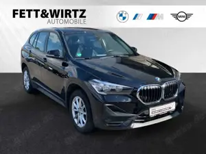 BMW X1 sDrive18i Advantage|17"LMR|Parkass.|Navi