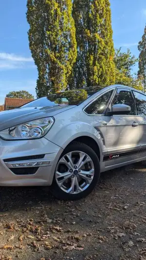 Ford S-Max 2.2 TDCi DPF Titanium