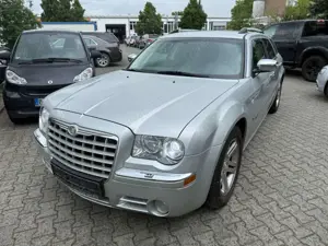 Chrysler 300C Touring 3.0 CRD Autom.