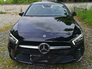 Mercedes-Benz A 250 A 250 e hybrid 2020 Bild 1
