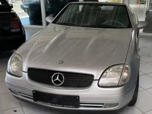 Mercedes-Benz SLK 200