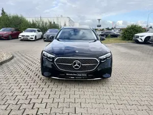 Mercedes-Benz E 220 E 220 d 4M T Advanced.Plus+Pano+AHK+Digi.Light++ Bild 2