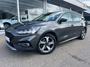 Ford Focus Turnier Active 125 LED Winter Paket RFK