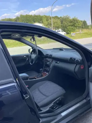 Mercedes-Benz C 220 CDI Classic Bild 4